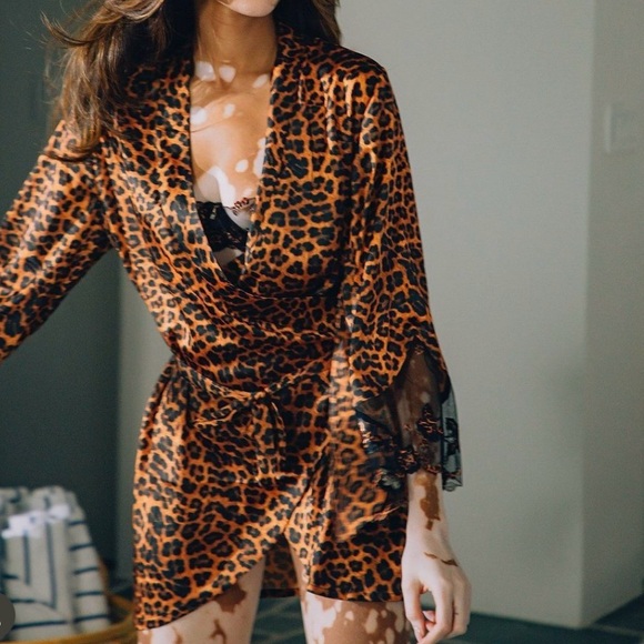 Honey Birdette Other - Honey Birdette leopard lace robe size medium/l
